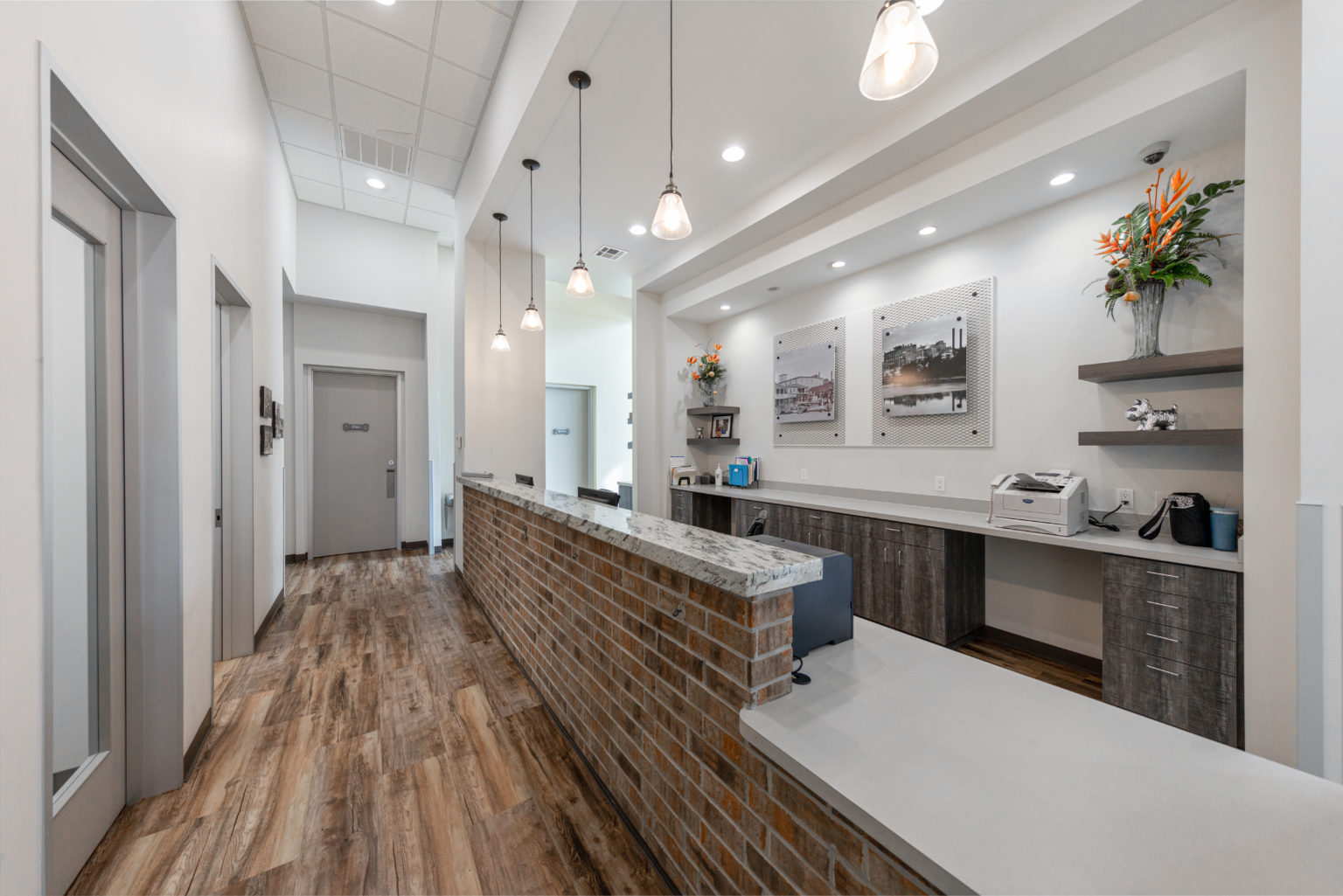 Virtual Tour of Oyster Creek Animal Hospital Sugar Land